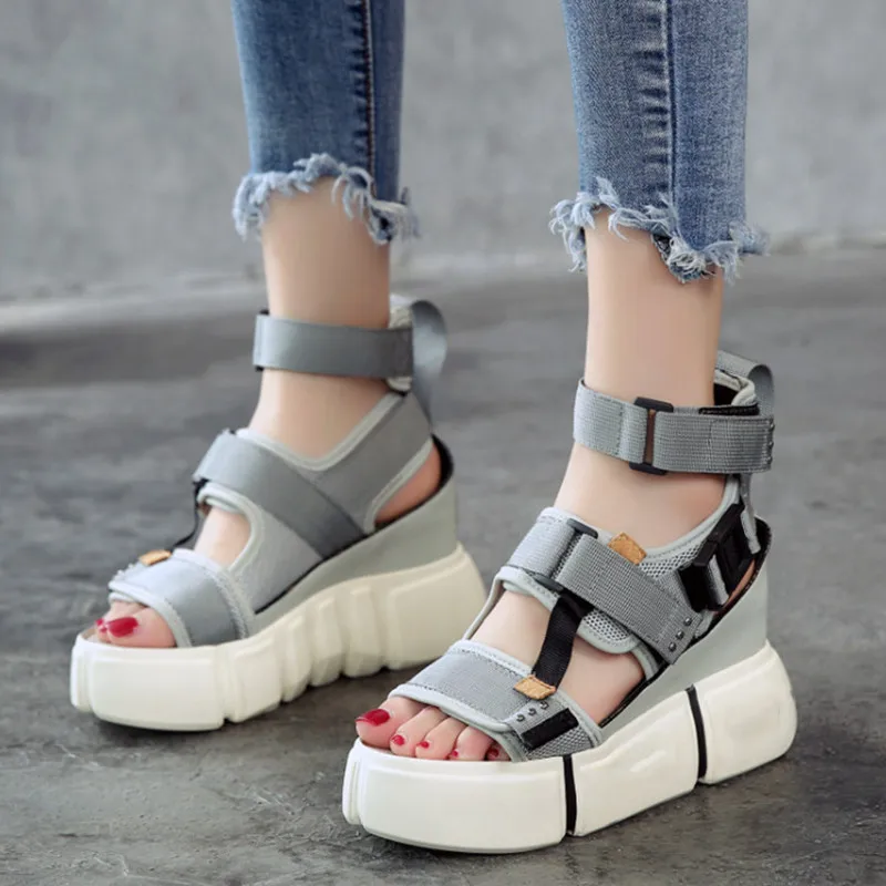 SWONCO Platform Sandals Women Shoes 2019 Summer Super High Heels Ladies Casual Shoes Wedge Chunky Sandals Gladiator Fashion High
SWONCO Platform Sandals Women Shoes 2019 Summer Super High Heels Ladies Casual Shoes Wedge Chunky Sandals Gladiator Fashion High