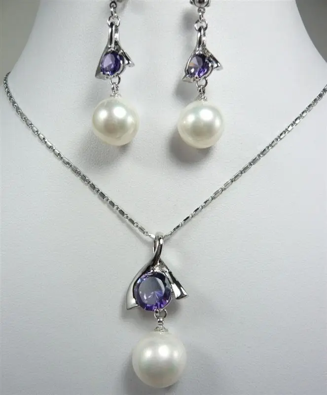 mujer Nobility Lucky Women Vogue white shell pearl purple crystal pendant necklace earrings Silver hook Fine moda
mujer Nobility Lucky Women Vogue white shell pearl purple crystal pendant necklace earrings Silver hook Fine moda