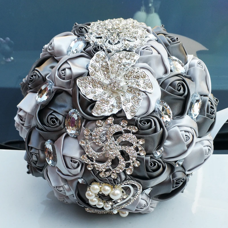 The best selling sliver artificial wedding bridesmaid bouquet for wedding decoration
The best selling sliver artificial wedding bridesmaid bouquet for wedding decoration