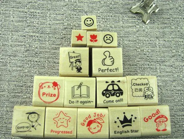15pcs/set New English teachers comments wooden stamp set/DIY deco stamp/wood gift stamp/Scrabbook decoration High Quality
15pcs/set New English teachers comments wooden stamp set/DIY deco stamp/wood gift stamp/Scrabbook decoration High Quality