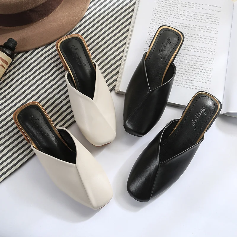 Muller shoes women Autumn new Korean version of wild Square head retro toe half drag Thick heel with sandals
Muller shoes women Autumn new Korean version of wild Square head retro toe half drag Thick heel with sandals