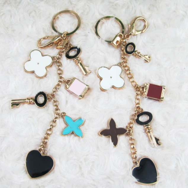 Quality No Brand KeyLock Heart Clover Car Keychain Bag Hanger Keyring for Women Female Novelty Gifts Wholesale Retail
Quality No Brand KeyLock Heart Clover Car Keychain Bag Hanger Keyring for Women Female Novelty Gifts Wholesale Retail
