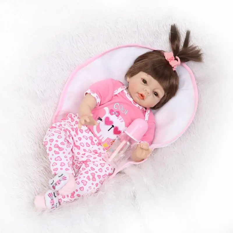 55cm Soft Silicone Reborn Doll Lovely Baby Girl Bebe Bonecas Children Toys Bebe Reborn Doll Kids Gifts
55cm Soft Silicone Reborn Doll Lovely Baby Girl Bebe Bonecas Children Toys Bebe Reborn Doll Kids Gifts