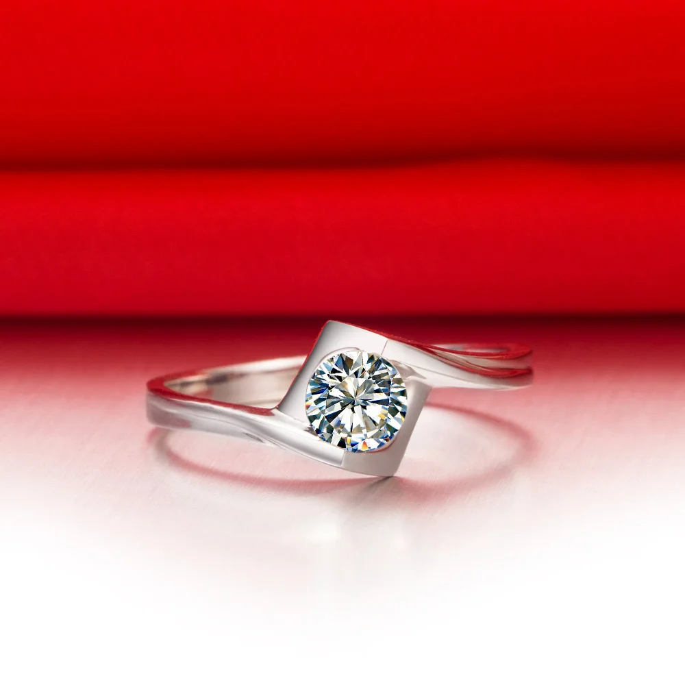 Test as Real 1.0Ct Moissanite Ring Royal Design Angel Kiss Solid 18K White Gold Ring for women customized genuine moissanite
Test as Real 1.0Ct Moissanite Ring Royal Design Angel Kiss Solid 18K White Gold Ring for women customized genuine moissanite