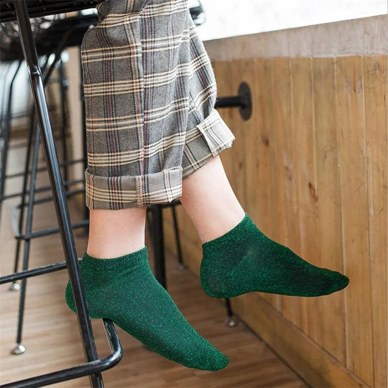 1pair women ankle socks summer fashion lovely glitter short socks woman's and ladies cool sock
1pair women ankle socks summer fashion lovely glitter short socks woman's and ladies cool sock