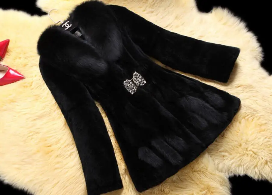 Large Size Women's Fashionable Fur Coat 2019 Winter New Women Artificial Fox Fur Long Section Leisure Mink Fur Coat 6XL G1476
Large Size Women's Fashionable Fur Coat 2019 Winter New Women Artificial Fox Fur Long Section Leisure Mink Fur Coat 6XL G1476