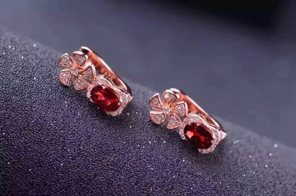 natural red garnet stone earrings 925 silver Natural gemstone earring women windmill personality fashion Earrings for engagement
natural red garnet stone earrings 925 silver Natural gemstone earring women windmill personality fashion Earrings for engagement