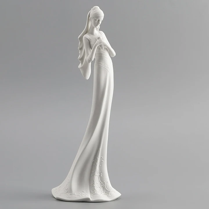 Ceramic Wedding Gift Bride Creative Decoration Home Furnishing Exquisite Ceramic Arts and Crafts statue Girl Sculpture figure
Ceramic Wedding Gift Bride Creative Decoration Home Furnishing Exquisite Ceramic Arts and Crafts statue Girl Sculpture figure