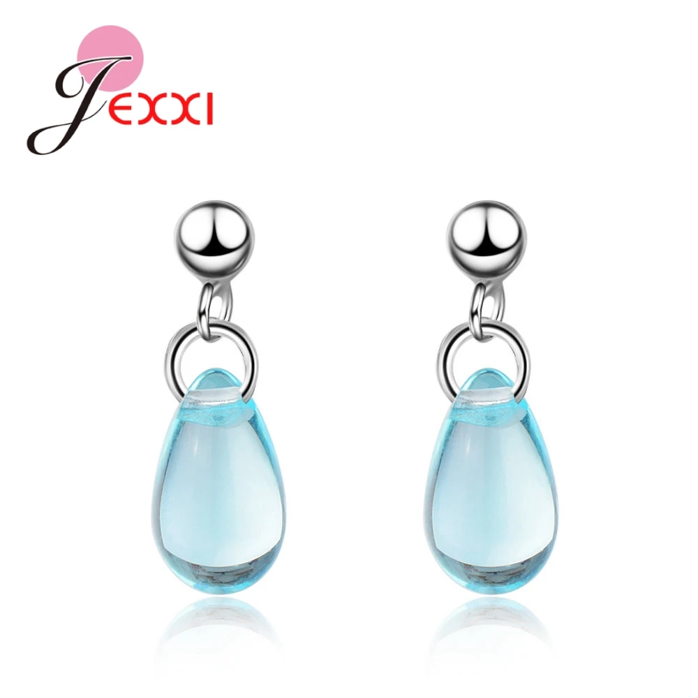 New Korean Blue Water Drop Rhinestone Stud Earrings For Women Fashion Jewelry For Women As Love Sweet Gift Charming
New Korean Blue Water Drop Rhinestone Stud Earrings For Women Fashion Jewelry For Women As Love Sweet Gift Charming