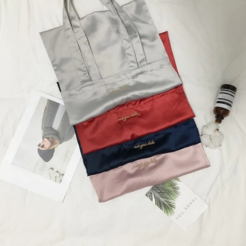 Hot Selling Embroidered Satin Single Shoulder Bag Letter Handbag with Strap for Women -B5
Hot Selling Embroidered Satin Single Shoulder Bag Letter Handbag with Strap for Women -B5
