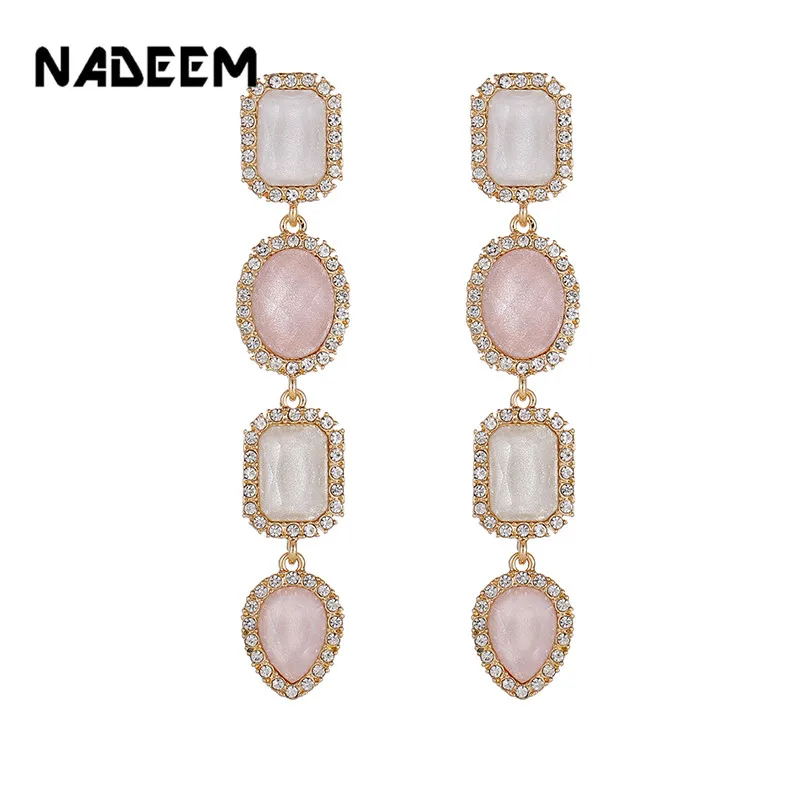 New Elegant Suqare Elliptical Crystal Pendant Long Pendientes Dangle Earring Fashion Rhinestone Temperament Women Drop Earrings
New Elegant Suqare Elliptical Crystal Pendant Long Pendientes Dangle Earring Fashion Rhinestone Temperament Women Drop Earrings