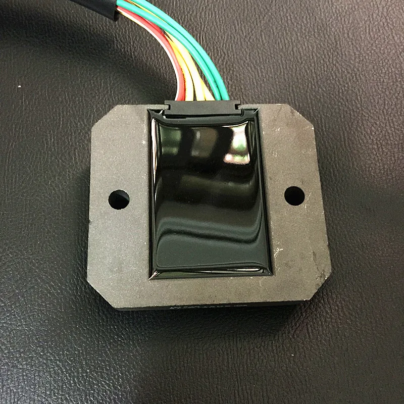 Rectifier Voltage Regulator for Honda VT 1100 C / C2 Shadow ACE / C3 Shadow Aero
Rectifier Voltage Regulator for Honda VT 1100 C / C2 Shadow ACE / C3 Shadow Aero