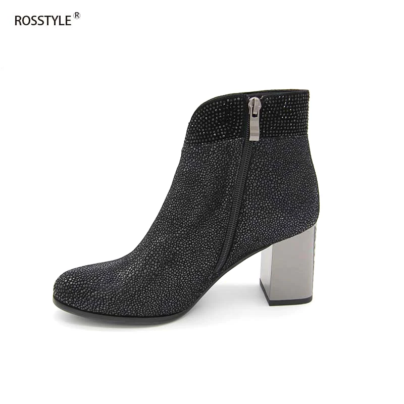ROSSTYLE Bling Sequined Zipper Round Toe Boots Women High Heeled 7.5CM Boot Stylish Metal Decoration Nubuck Lady Ankle Boots B15
ROSSTYLE Bling Sequined Zipper Round Toe Boots Women High Heeled 7.5CM Boot Stylish Metal Decoration Nubuck Lady Ankle Boots B15