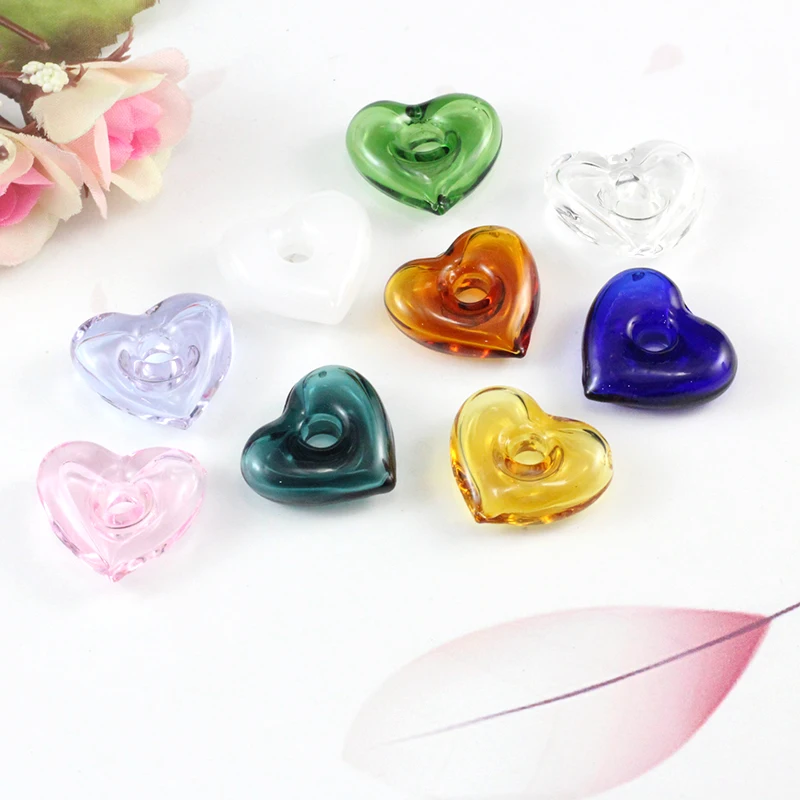 

2PCS 25X22MM Cute Murano Glass Essential Oil Heart with Diffuser Holes Essential Oil Aromatherapy Bottle glass Pendant