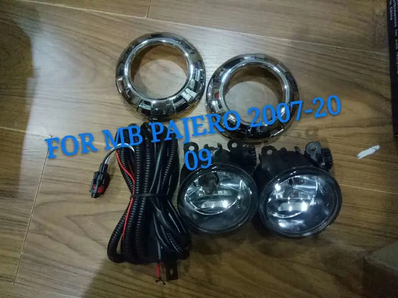Osmrk halogen fog lamp front bumper light +fog lamp cover for Mitsubishi pajero montero 2007-2009,1Set
Osmrk halogen fog lamp front bumper light +fog lamp cover for Mitsubishi pajero montero 2007-2009,1Set