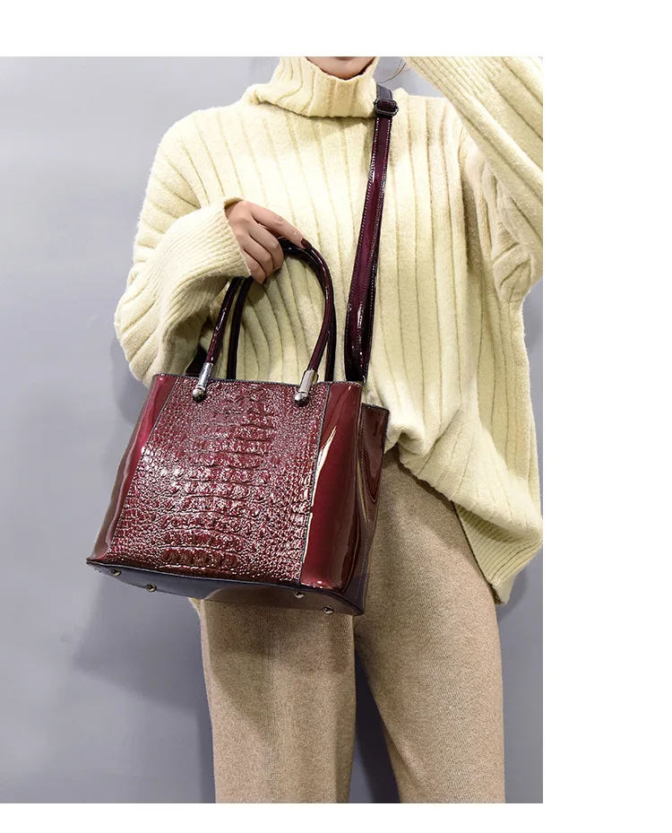 New Fashion Alligator Women Handbags Patent Leather Ladies Shoulder Bags Female Girl European Brand Luxury Crossbody Bag 2 Pcs
New Fashion Alligator Women Handbags Patent Leather Ladies Shoulder Bags Female Girl European Brand Luxury Crossbody Bag 2 Pcs