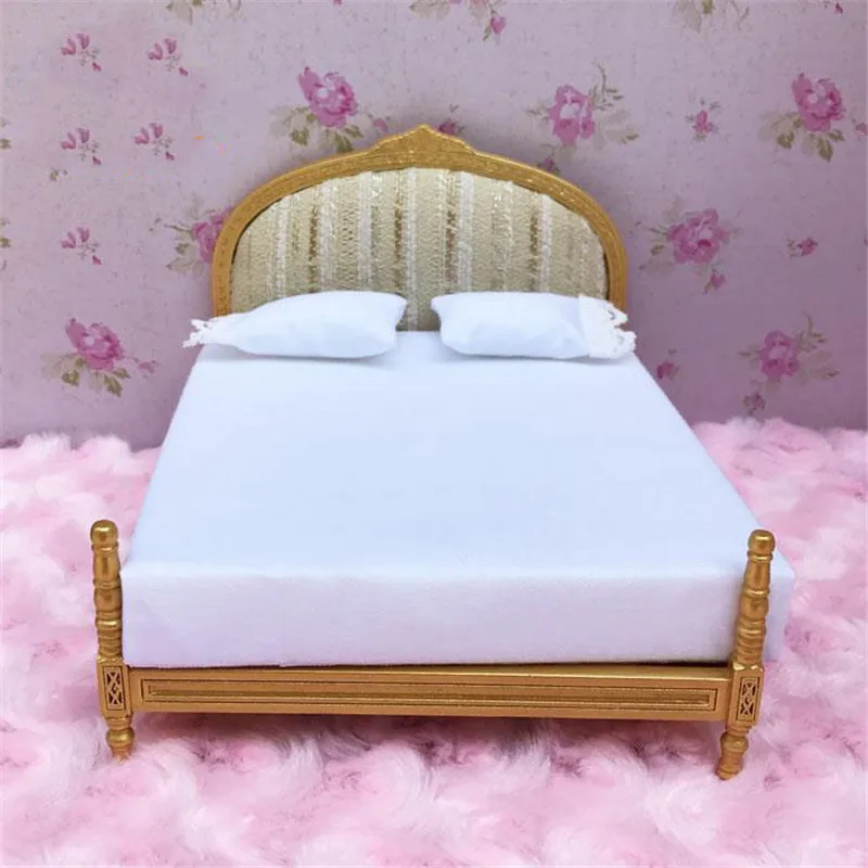 

Doub K 1:12 Miniature Furniture toy soft white kawaii simulation bed Dollhouse bedroom pretend play toys for girls gifts doll