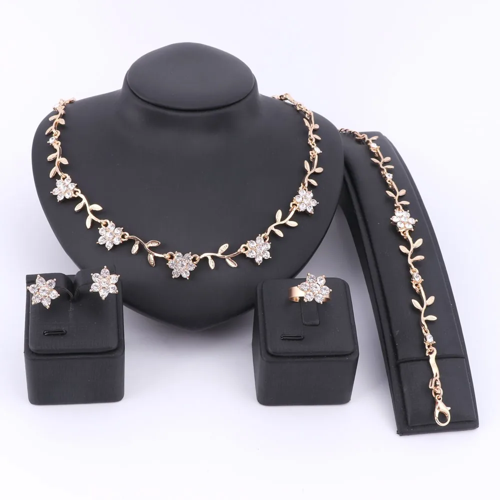 Crystal Jewelry Set Band Gold Color Fashion Party Wedding Bridal Rhinestone Necklace Earring Bracelet Ring Accessories Sets
Crystal Jewelry Set Band Gold Color Fashion Party Wedding Bridal Rhinestone Necklace Earring Bracelet Ring Accessories Sets