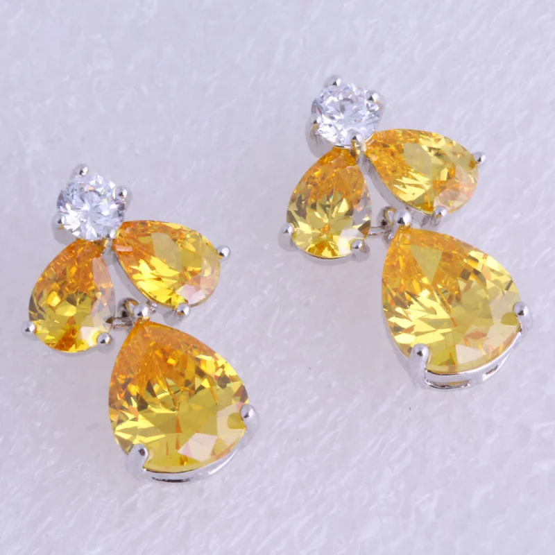 Love Monologue Top Quality Yellow Crystal & White Cubic Zirconia Silver Color Stud Earring X0509
Love Monologue Top Quality Yellow Crystal & White Cubic Zirconia Silver Color Stud Earring X0509