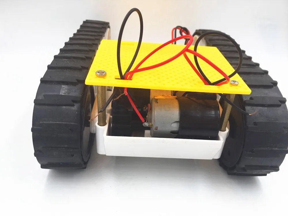 deformation Smart tank robot crawler Caterpillar vehicle Platform for Arduino SN1900
deformation Smart tank robot crawler Caterpillar vehicle Platform for Arduino SN1900
