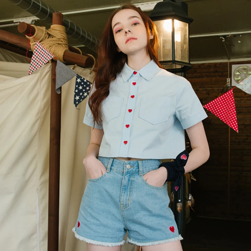 Blouse Fashion Women Short Sleeve Cute Heart-shaped Button Pockets Short Blouses Female Shirts Summer New 2018 Blue White tops
Blouse Fashion Women Short Sleeve Cute Heart-shaped Button Pockets Short Blouses Female Shirts Summer New 2018 Blue White tops