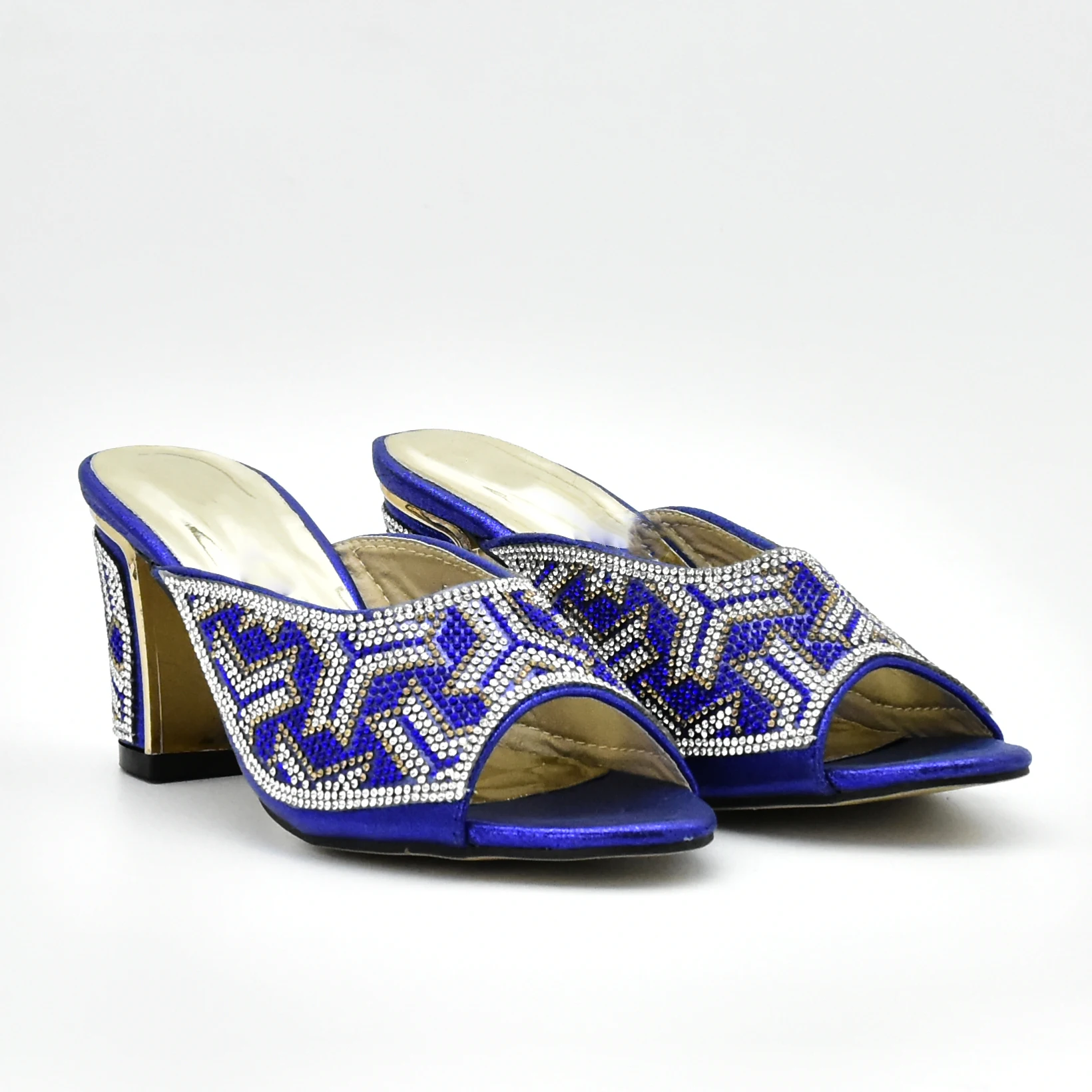 Комплект из туфель и сумочки в африканском стиле синего цвета итальянский