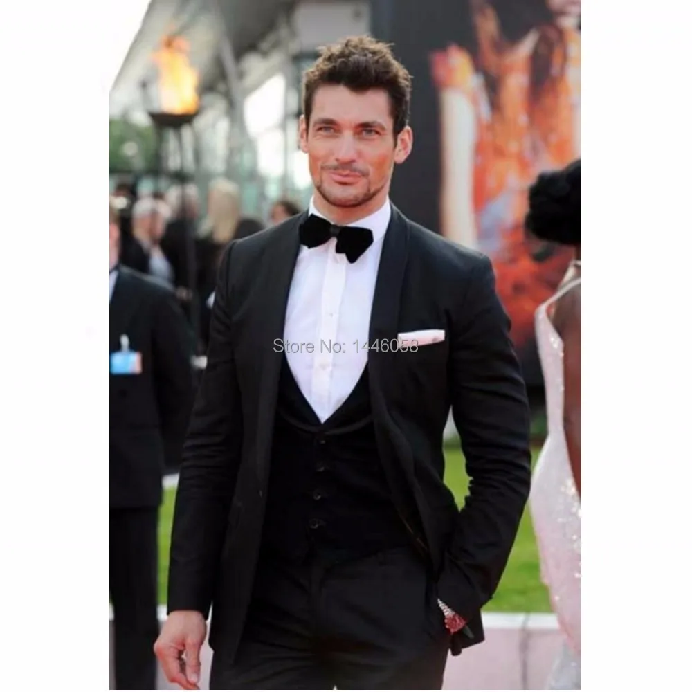 2017 Black Slim Fit Groom Tuxedo 3 Pieces Groomsmen Velvet Vest Wedding/Dinner Suits Best Man Bridegroom (Jacket+Pants+Vest+Bow)
2017 Black Slim Fit Groom Tuxedo 3 Pieces Groomsmen Velvet Vest Wedding/Dinner Suits Best Man Bridegroom (Jacket+Pants+Vest+Bow)