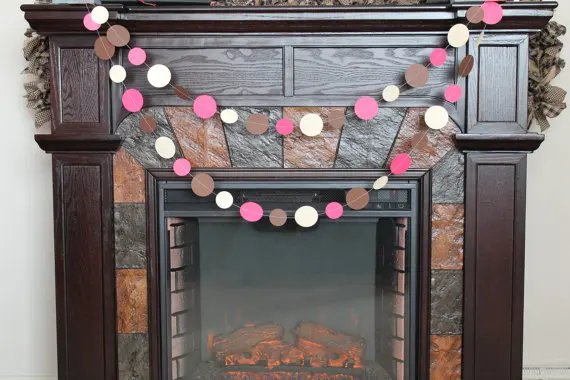 SAMPLE SALE -Pink, Brown and Cream Paper Garland- Bridal showers, wedding banners, bridal shower banners, backdrops
SAMPLE SALE -Pink, Brown and Cream Paper Garland- Bridal showers, wedding banners, bridal shower banners, backdrops
