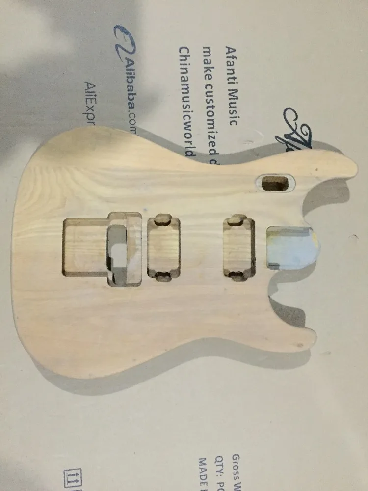 Afanti Music Electric guitar/ DIY Electric guitar body (ADK-710) 
Afanti Music Electric guitar/ DIY Electric guitar body (ADK-710)