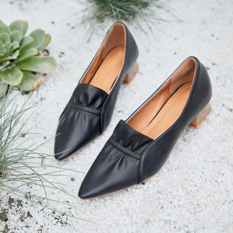 Single shoe female spring ,autumn new style joker fashion pointed thin heel small leather shoes shallow mouth bottom
Single shoe female spring ,autumn new style joker fashion pointed thin heel small leather shoes shallow mouth bottom