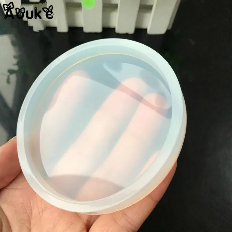 

DIY Round Shape Badge Tools Translucent Manual Jewelry Accessories Silicone Molds Necklace Epoxy Mold Cake Decorating