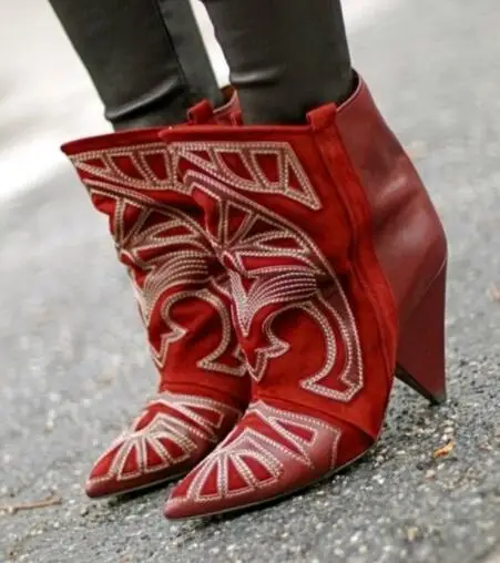 Moraima Snc Pointed Toe Spike Heels Woman Boots Sexy Totem Embroidery Leather Ankle Boots Runway Riding Boots Wine Red Black
Moraima Snc Pointed Toe Spike Heels Woman Boots Sexy Totem Embroidery Leather Ankle Boots Runway Riding Boots Wine Red Black