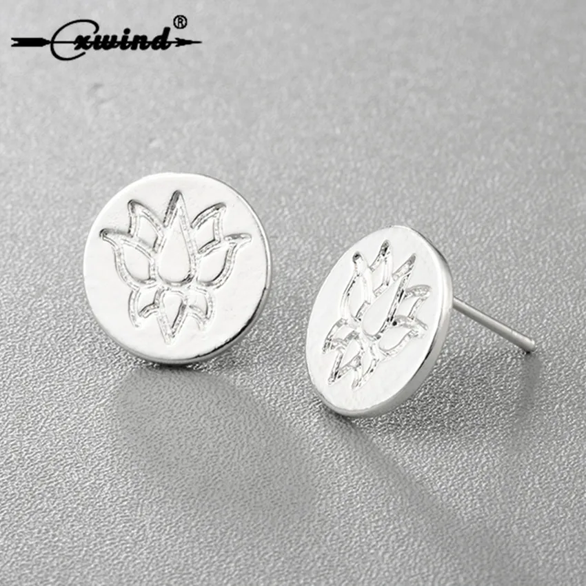 Cxwind Fashion Charm Lotus Flower Stud Earrings For Women Girl Piercing Rund Disc brinco Jewelry Round Engrave Yoga Earrings
Cxwind Fashion Charm Lotus Flower Stud Earrings For Women Girl Piercing Rund Disc brinco Jewelry Round Engrave Yoga Earrings
