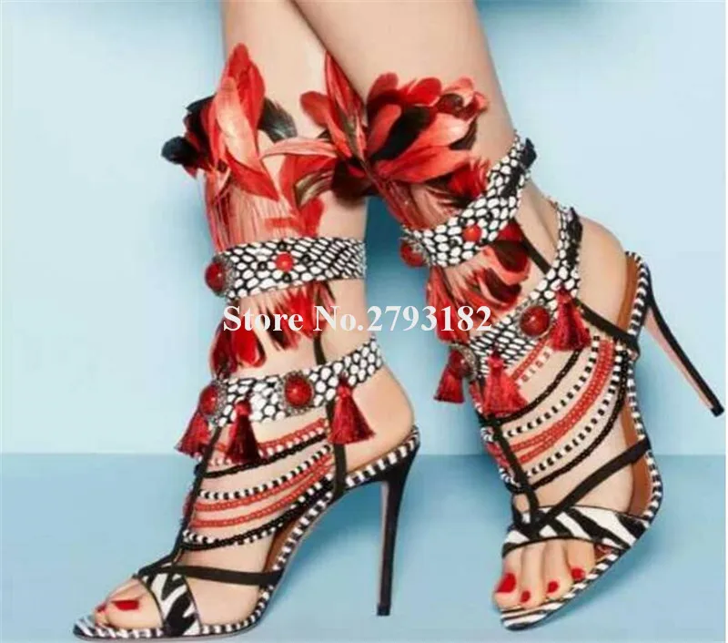 Женские разноцветные сандалии-гладиаторы с открытым носком на тонком каблуке, с перьями и цепочками, модельные сандалии на высоком каблуке
Женские разноцветные сандалии-гладиаторы с открытым носком на тонком каблуке, с перьями и цепочками, модельные сандалии на высоком каблуке