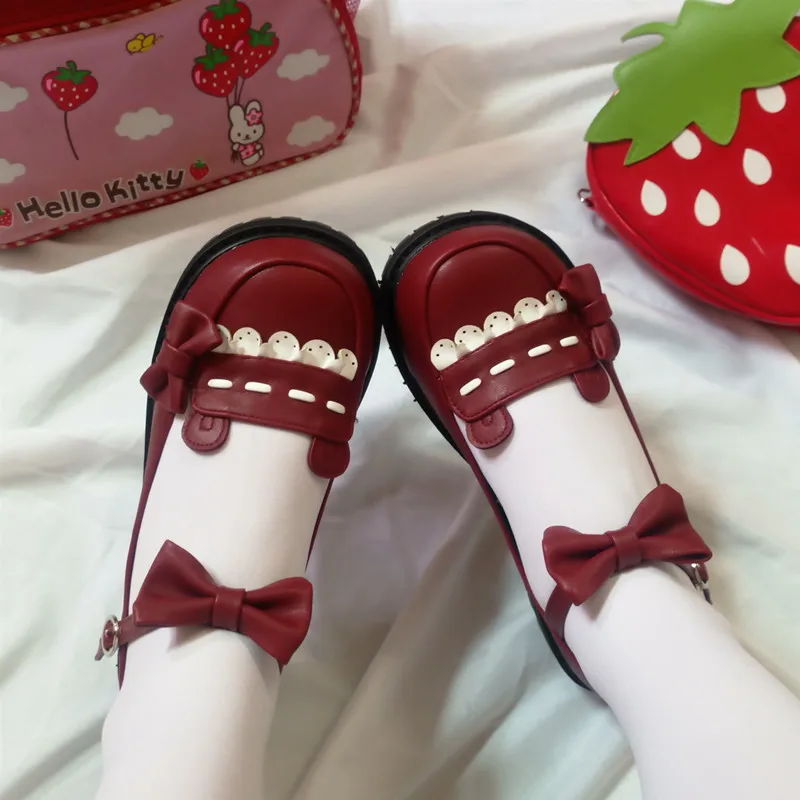 Японские туфли Kawaii Lolita с бантом на низком каблуке с круглым носком красные туфли на плоской платформе
Японские туфли Kawaii Lolita с бантом на низком каблуке с круглым носком красные туфли на плоской платформе