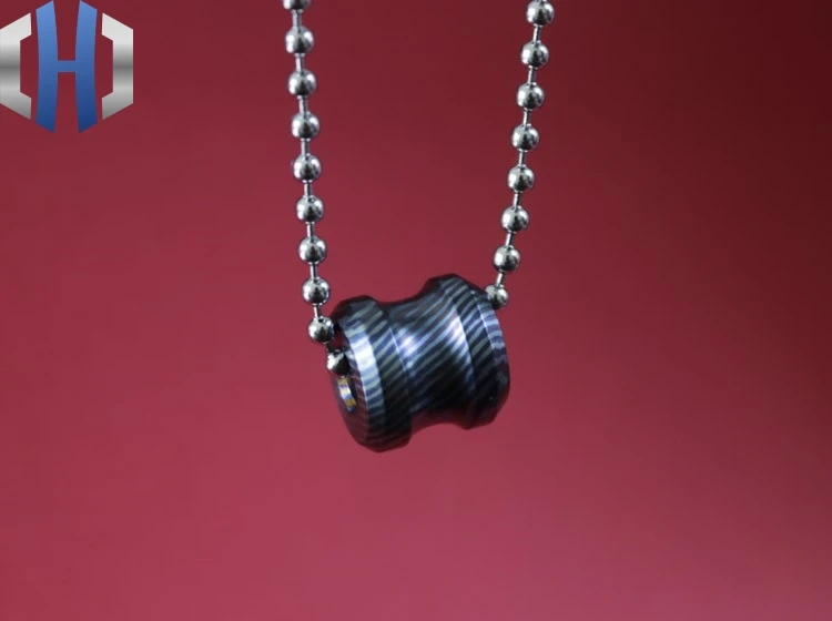 Titanium Horse Custom Handmade Damascus Umbrella Rope Knife Pendant Tail Rope Accessories Pendant Creative Knife Beads
Titanium Horse Custom Handmade Damascus Umbrella Rope Knife Pendant Tail Rope Accessories Pendant Creative Knife Beads