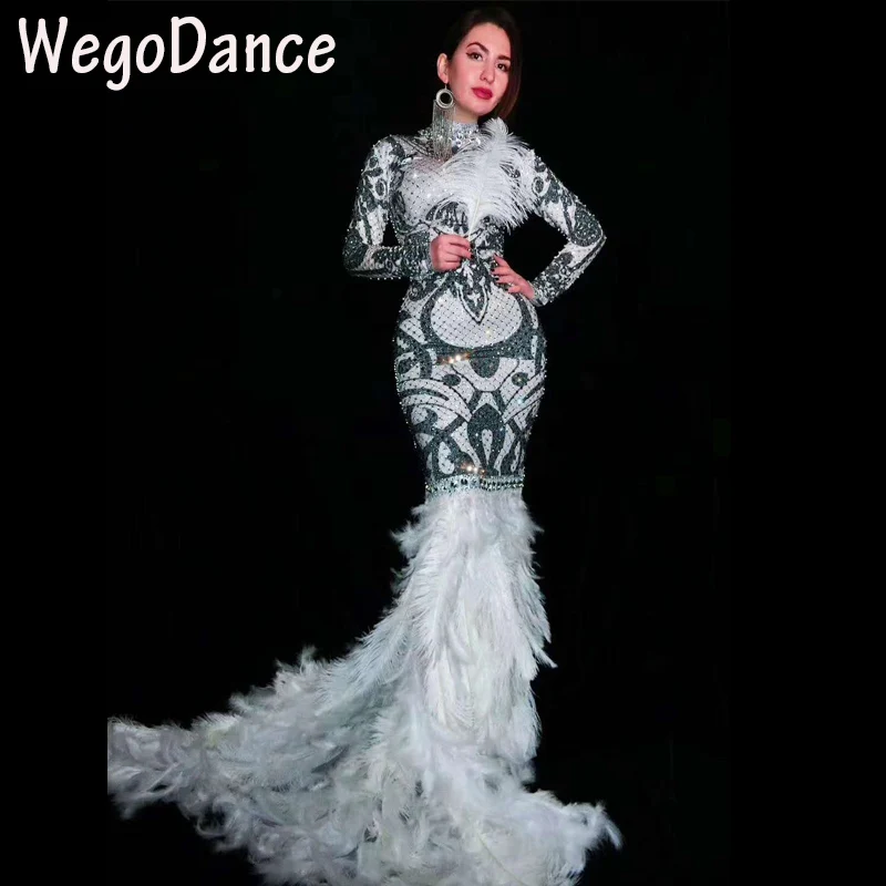 hot sale sexy Black White Rhinestones Flowers Long Train Feather Dresses Glisten Costume Women Prom evening Dress
hot sale sexy Black White Rhinestones Flowers Long Train Feather Dresses Glisten Costume Women Prom evening Dress