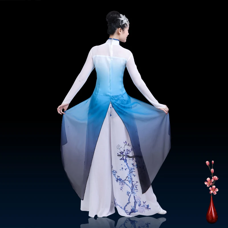New Stage Costume Women Blue And White Porcelain Costumes Elegant Chinese Style Classical Dance Square Fan Dance Costume BL1828
New Stage Costume Women Blue And White Porcelain Costumes Elegant Chinese Style Classical Dance Square Fan Dance Costume BL1828
