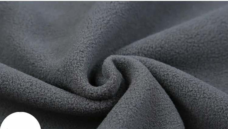 Autumn and winter stormtrooper clothing three in one men two sets of outdoor soft shell warm mountain ski wear size XS-3XL
Autumn and winter stormtrooper clothing three in one men two sets of outdoor soft shell warm mountain ski wear size XS-3XL