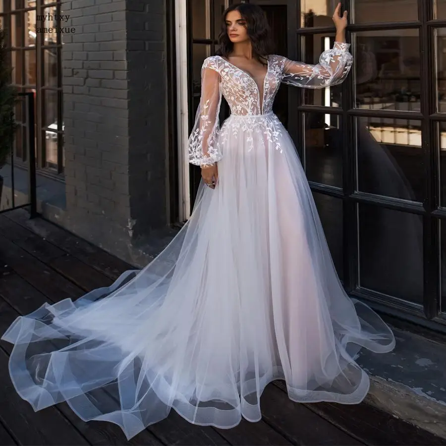 2020 New Full Tulle V-neck Sweep Train Floor-length Sexy A-line Lantern Sleeve Natural Illusion Wedding Dress China Bridal Gowns 
2020 New Full Tulle V-neck Sweep Train Floor-length Sexy A-line Lantern Sleeve Natural Illusion Wedding Dress China Bridal Gowns