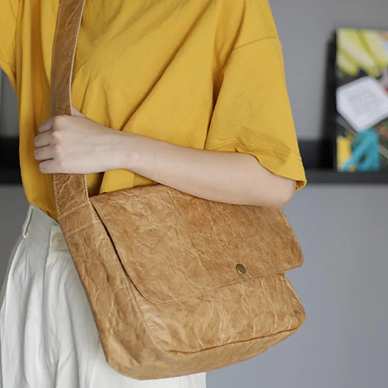 Vintage Postman Shoulder Bag Women Handbag Old Washed Messenger Bags Simple Kraft Paper Wrinkle Tote Crossbody Bags For Women
Vintage Postman Shoulder Bag Women Handbag Old Washed Messenger Bags Simple Kraft Paper Wrinkle Tote Crossbody Bags For Women