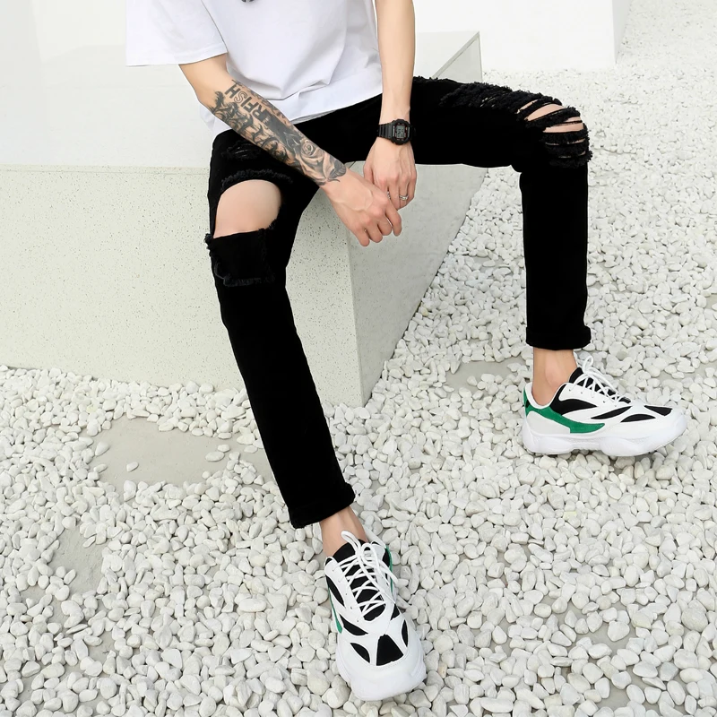 Summer New Fashion Men Jeans Super Handsome Youthful Brokean Hole Jeans High Quality Personality Denim Pants Male
Summer New Fashion Men Jeans Super Handsome Youthful Brokean Hole Jeans High Quality Personality Denim Pants Male