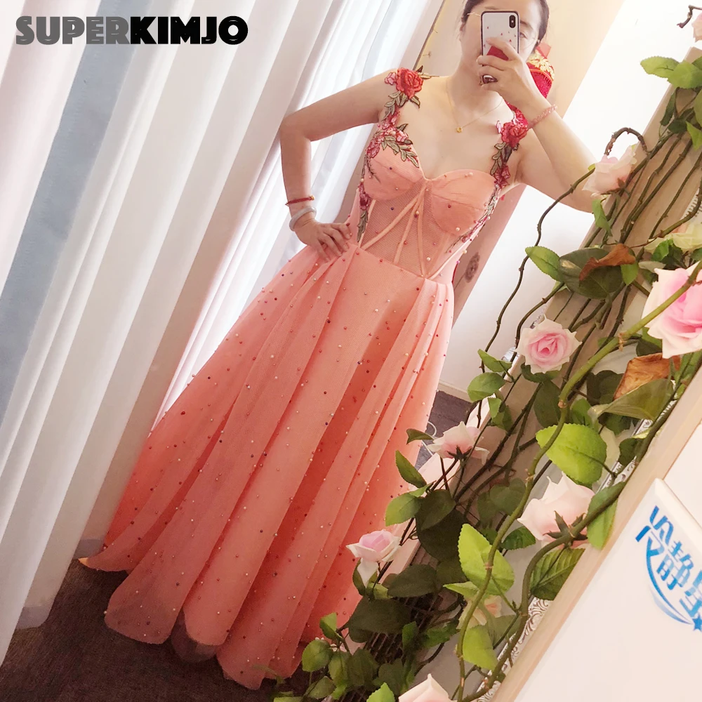 real prom dresses 2020 sweetheart neckline embroidery evening gowns belt beaded pearls sexy evening dresses coral formal dress
real prom dresses 2020 sweetheart neckline embroidery evening gowns belt beaded pearls sexy evening dresses coral formal dress