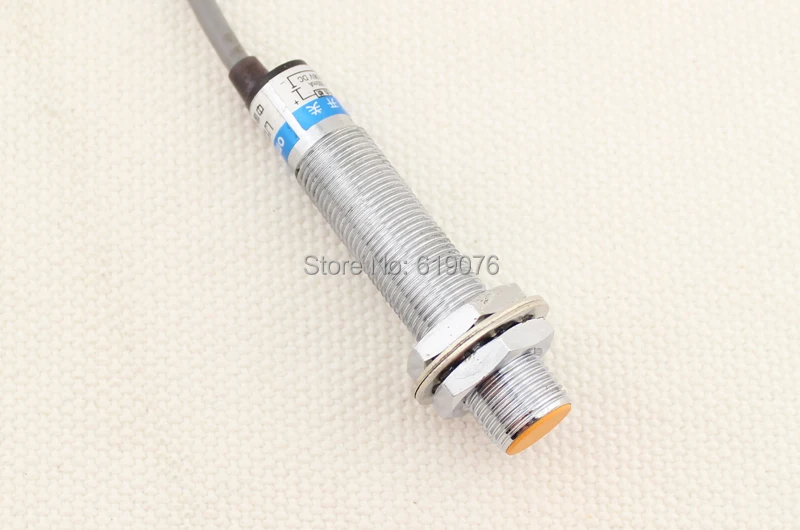 5Pcs M12 DC Three Wire NPN NC 2mm distance measuring Inductive proximity switch sensor LJ12A3-2-Z/AX
5Pcs M12 DC Three Wire NPN NC 2mm distance measuring Inductive proximity switch sensor LJ12A3-2-Z/AX