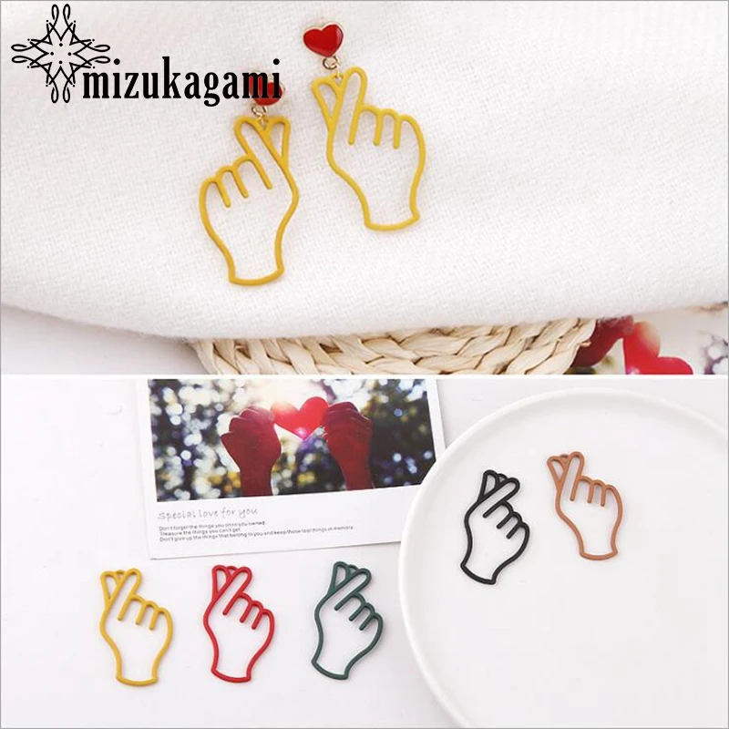 Zinc Alloy Metal Rubber Color Hand Charms Pendant 10pcs/lot For DIY Jewelry Making Accessories
Zinc Alloy Metal Rubber Color Hand Charms Pendant 10pcs/lot For DIY Jewelry Making Accessories