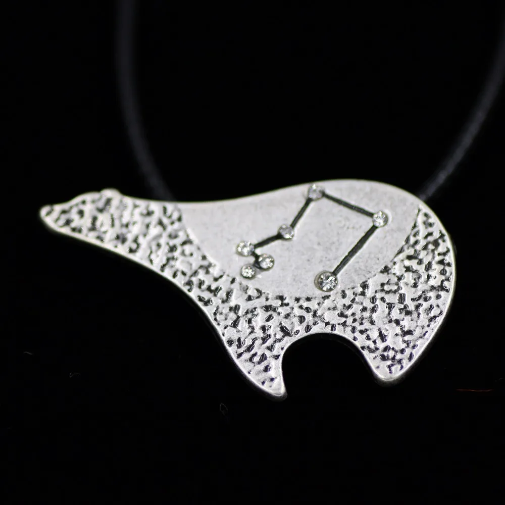 Star Bear Necklace Pendant Zodiac Sign Sea Animal Necklaces & Pendants Antique Silver Plated Women Charm Christmas Gift
Star Bear Necklace Pendant Zodiac Sign Sea Animal Necklaces & Pendants Antique Silver Plated Women Charm Christmas Gift