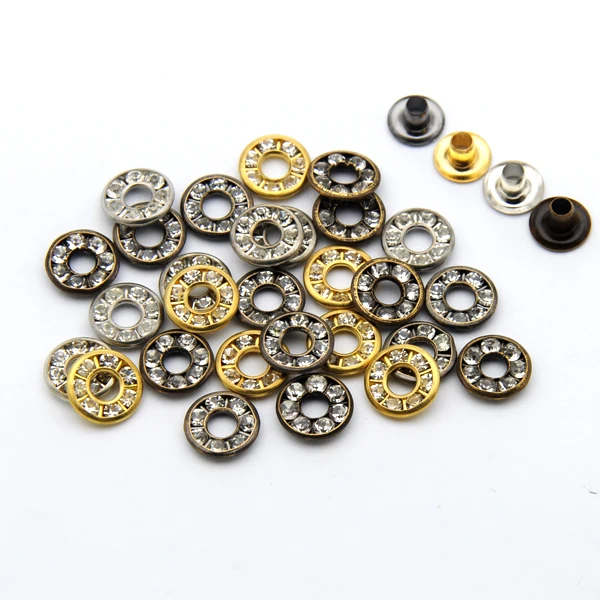 100pcs/pack 4 colors 9mm round metal brass rhinestone eyelets crystal diamond grommets glass eyelets free shipping RE-9mm-001
100pcs/pack 4 colors 9mm round metal brass rhinestone eyelets crystal diamond grommets glass eyelets free shipping RE-9mm-001