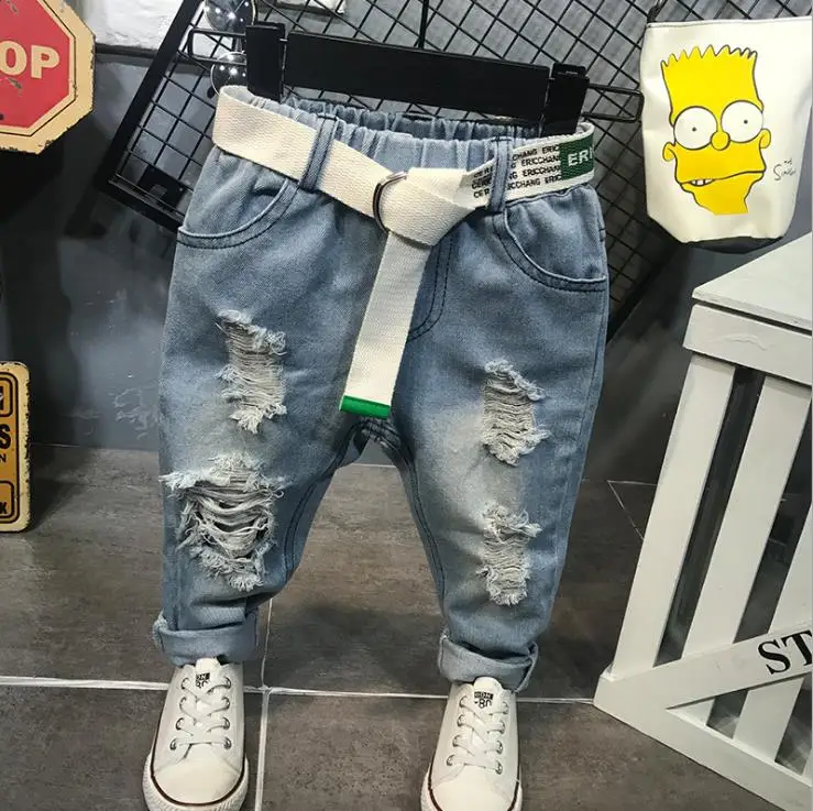 2019 spring new boy pants children's fashion wild hole jeans in children's casual trousers 2-6 years
2019 spring new boy pants children's fashion wild hole jeans in children's casual trousers 2-6 years