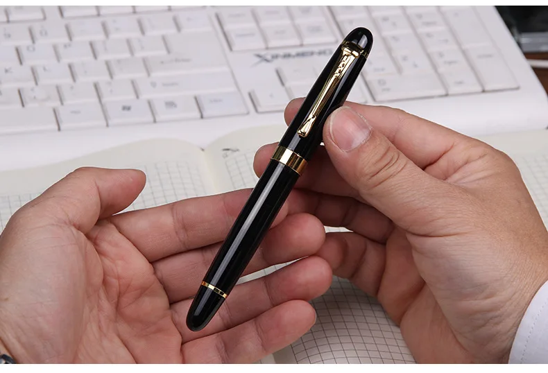 QSHOIC Brand Metal Fountain Pen Office Supplies Metal Pen Business Stainless Steel Business Medium Nib Fountain Pen High Quality
QSHOIC Brand Metal Fountain Pen Office Supplies Metal Pen Business Stainless Steel Business Medium Nib Fountain Pen High Quality