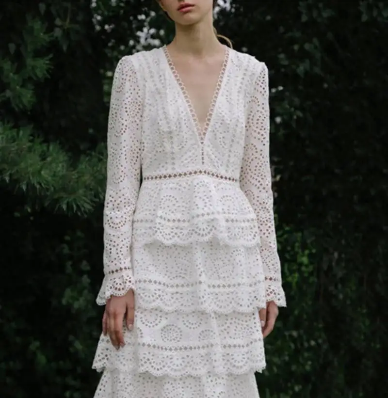 2019 spring autumn New arrive High quality luxury runway white Lace Dress women Long sleeve Sexy V-neck party dress
2019 spring autumn New arrive High quality luxury runway white Lace Dress women Long sleeve Sexy V-neck party dress